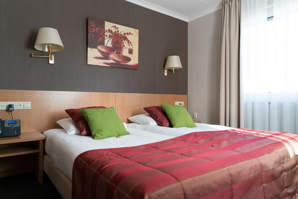 Landhotel Heuvelzicht Schin op Geul Kültér fotó